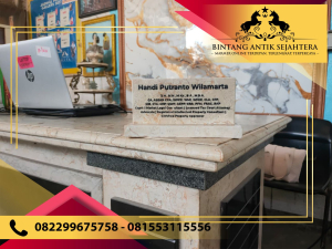 Papan Nama Meja Berbahan Marmer Model Minimalis