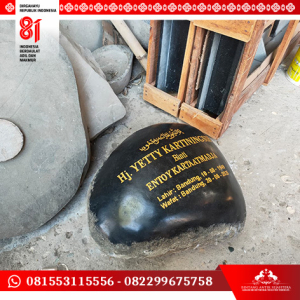 Contoh Nisan Batu Kali
